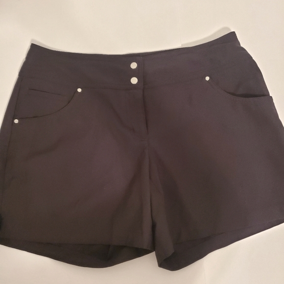 Slazenger Women's Tech Golf Shorts Hydrodry Size 6 - Picture 1 of 6